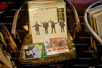 Gdynia. Klub Desdemona. Muzyczny Pchli Targ, ipreza...