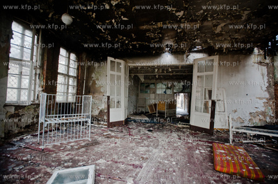 Gdansk. Oliwa. Dogaszanie i ogledziny dachu zabytkowego...