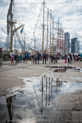 Gdynia. Operacja Zagle Gdyni 2014.
16.08.2014
fot....