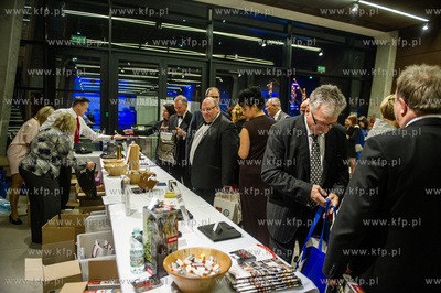 Gdansk. Europejskie Centrum Solidarnosci. V charytatywny...