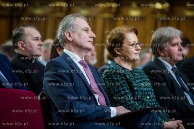 Gdansk. Dwor Artusa. Uroczystosc wreczenia
listow...