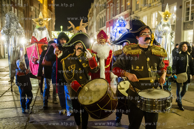 Gdańsk. Przywitanie Swietego Mikolaja oraz zapalenie...