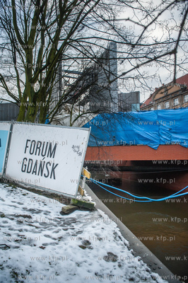 Gdańsk. Budowa kompleksu handlowo usługowego Forum...