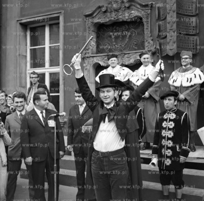 Juwenalia - swieto gdanskich zakow. Burmistrz studencki...