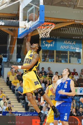 Sopot. Hala 100-lecia. Asseco Prokom pokonal w 5 meczu...