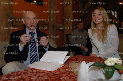 Spotkanie i promocja ksiazki, eurodeputowanego Janusza...