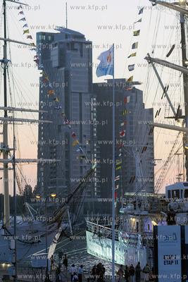 Gdynia. Zlot Zaglowcow - The Tall Ships Races 2009....