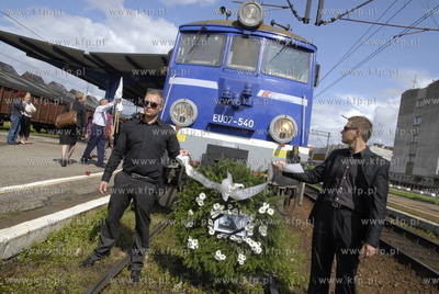 Ulicami Slupska  przeszedl pochod ludzi przeciwnych...