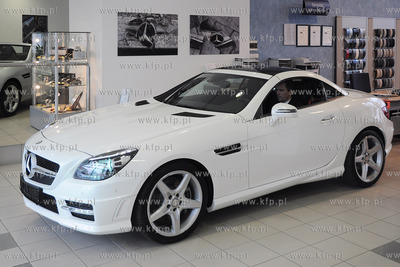 Salon Autoryzowanego Dalera i Servisu Mercedesa Benz...