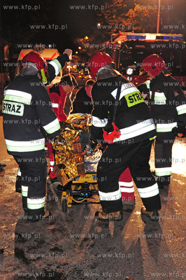 Sopot. Ul. Powstancow warszawy k. hotelu Grand. Samochod...