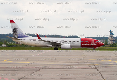 Port Lotniczy Gdansk im. Lecha Walesy. Nz. Boeing 737-800...
