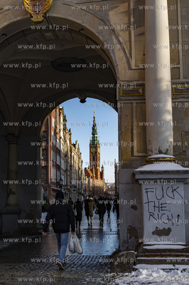 Gdańsk w zimowej aurze. Nz. Złota Brama.06.02.2021...