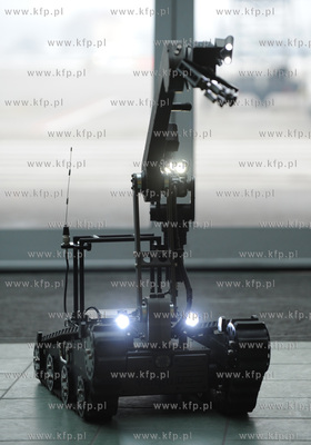 Morski Oddzial Strazy Granicznej gdanskiego lotniska...