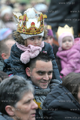 Orszak Trzech Kroli w Zukowie na Kaszubach. 6.01.2013...