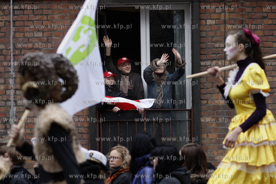 Gdansk. Parada z okazji z Swieta Niepodleglosci. Rodzina...