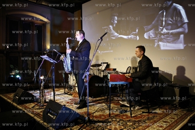 Gdańsk. Ratusz Staromiejski. Benefis saksofonisty...