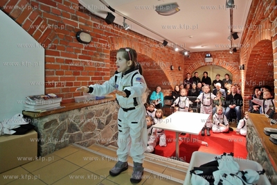 Gdansk. Centrum Hewelianum. Swieto Gdanskiej Nauki....