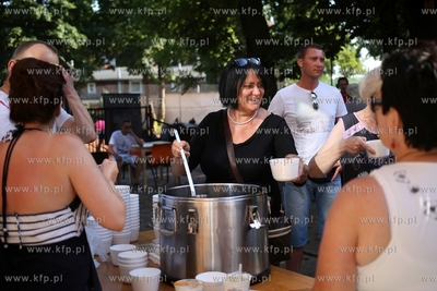 Święto ul. Północnej w Gdańsku Brzeźnie.
04.07.2015
fot....