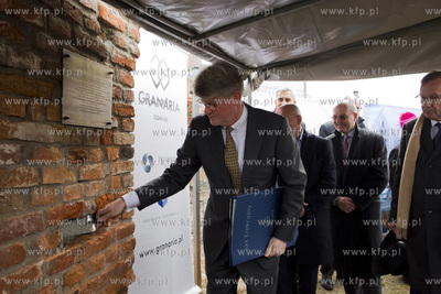 Uroczystość wmurowania aktu erekcyjnego na Wyspie...