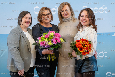 Najlepszy Opiekun / Opiekunka roku 2005 - Nagroda Prezydenta...