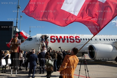Gdańsk, Port Lotniczy im. Lecha Wałęsy.  Uroczyste...