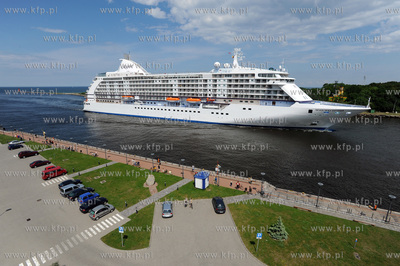 Wycieczkowiec Seven Seas Voyager jest drugim najwiekszym...