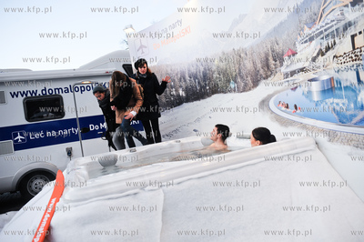 Gdansk. Targ Weglowy. Akcja promocyjna pt.  Lec na...