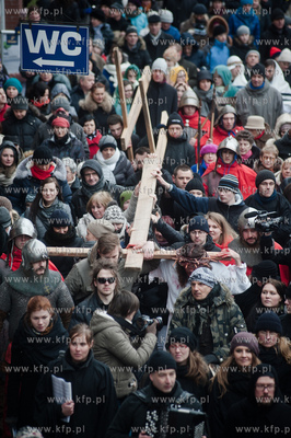 Wielki Piatek. Misterium Meki Panskiej na ulicach Gdanska.
29.03.2013
fot....