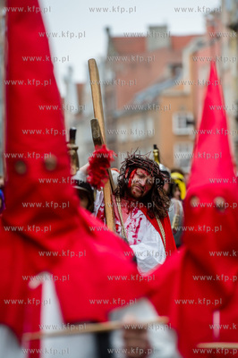 Wielki Piatek. Misterium Meki Panskiej na ulicach Gdanska.
25.03.2016
fot....