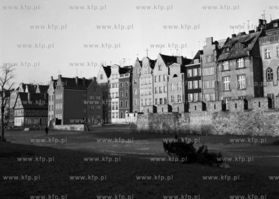 Podwale Przedmiejskie, wcześniej aleja Leningradzka...