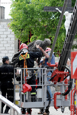 Wejherowo. Strazacy z Panstwowej Strazy Pozarnej z...