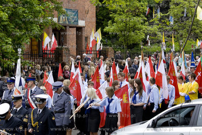 Uroczystosc odsloniecia dwoch tablic pamiatkowych na...