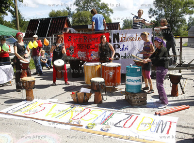 Niemcy. Manifestacja mieszkancow Pasewalku i okolicznych...