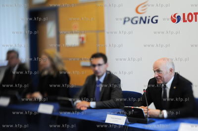 Podpisanie porozumienia miedzy Grupa LOTOS SA i Polskim...