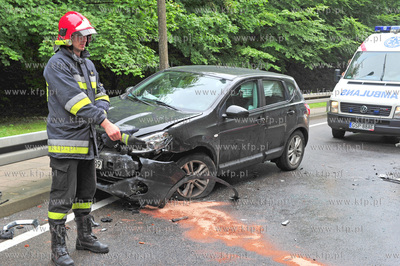 Sopot, ul. Malczewskiego. Wypadek drogowy. Kierowca...