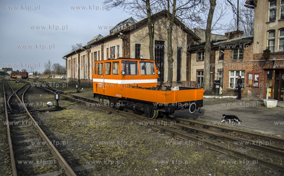 Zuławska Kolej Dojazdowa. Przejazd drezyna motorowa...