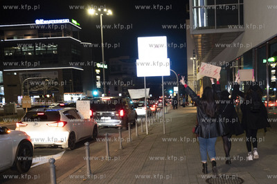 Gdynia. Protest samochodowy wobec kontrowersyjnego...