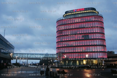 Gdansk, rafineria Grupy LOTOS, nowoczesny biurowiec.
31.01.2007
fot....