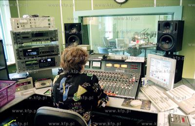 Studio Radia Gdansk w Gdanbsku Wrzeszczu. 18.07.2000...