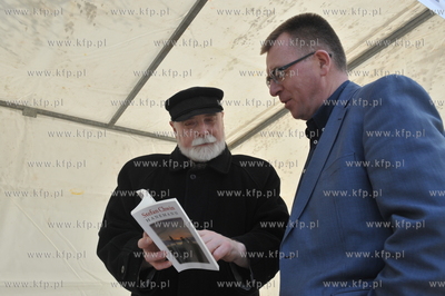 Oliwskie Święto Ksiazki zorganizowanie przez fundacje...