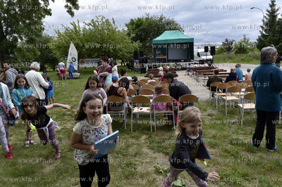 Dni Sąsiadów. Festyn przy parafii Miłosierdzia Bożego...