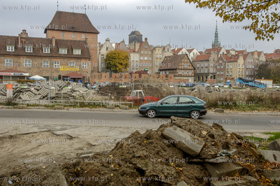 Gdańsk. Budowa Gdańskiego Teatru Szekspirowskiego...