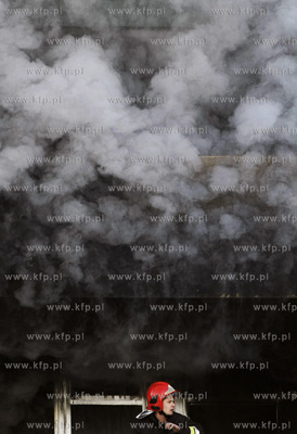 Gdansk Przymorze.Pozar wybuchl na piatym pietrze w...