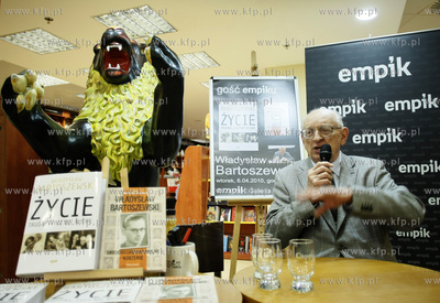 Gdansk. Galeria Baltycka. Empik. Spotkanie autorskie...