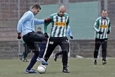 Gdansk. Boisko przy ul. Traugutta.  Noworoczny mecz...
