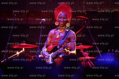 Siesta Festival.  Koncert pochodzacej  z Wybrzeza Kosci...