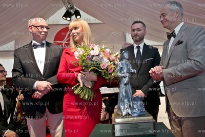 Sopot. Grand Hotel. Letnia Gala Biznesu. Nz. wręczenie...