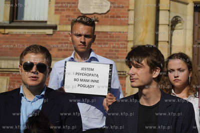 Konferencja Młodzieży PiS Gdańsk, która wyraziła...