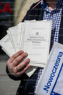 Gdansk. Wrzeszcz. Przedstawiciele i wolontariusze Nowoczesnej...