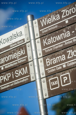 Gdańsk. Tablice systemu informacji miejskiej. 17.07.2017...